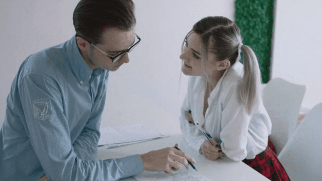 Cô bạn thân xinh đẹp với chiếc lồn dâm - aeartmbg.sbs