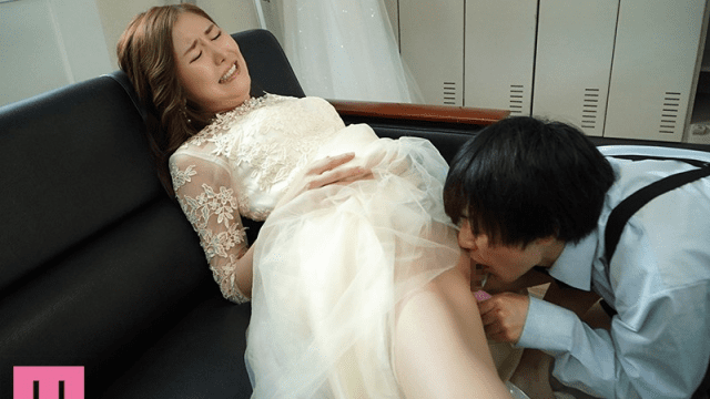 MIAA-408_Cô dâu bị hai cậu em chồng địt ngay tại đám cưới - aeartmbg.sbs