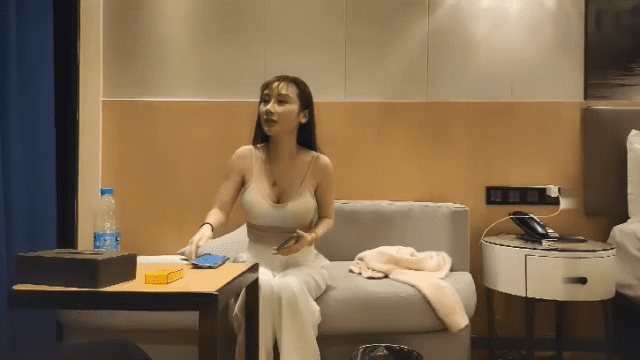 Em gái gọi xinh đẹp, dáng chuẩn - aeartmbg.sbs