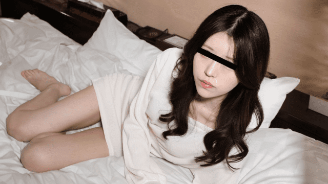 100524_01 - Em gái chân dài muốn làm người mẫu - aeartmbg.sbs