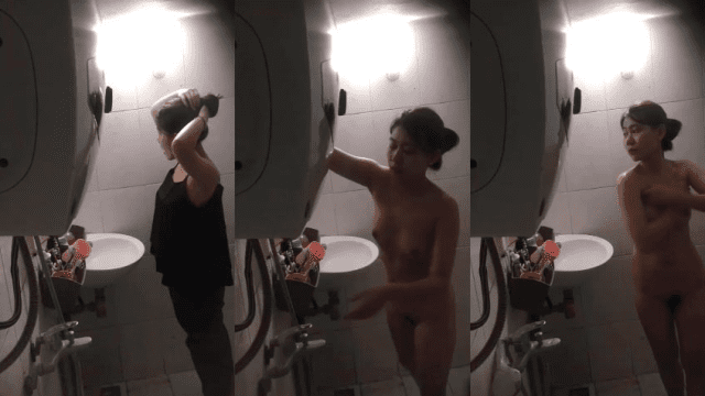 Thêm 1 em xinh gái dáng ngon đi tắm bị quay lén - aeartmbg.sbs