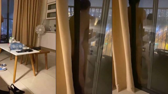 Thằng bạn đưa ghệ ra ban công chung cư chịch em nó rên cả tòa nhà nghe thấy - aeartmbg.sbs